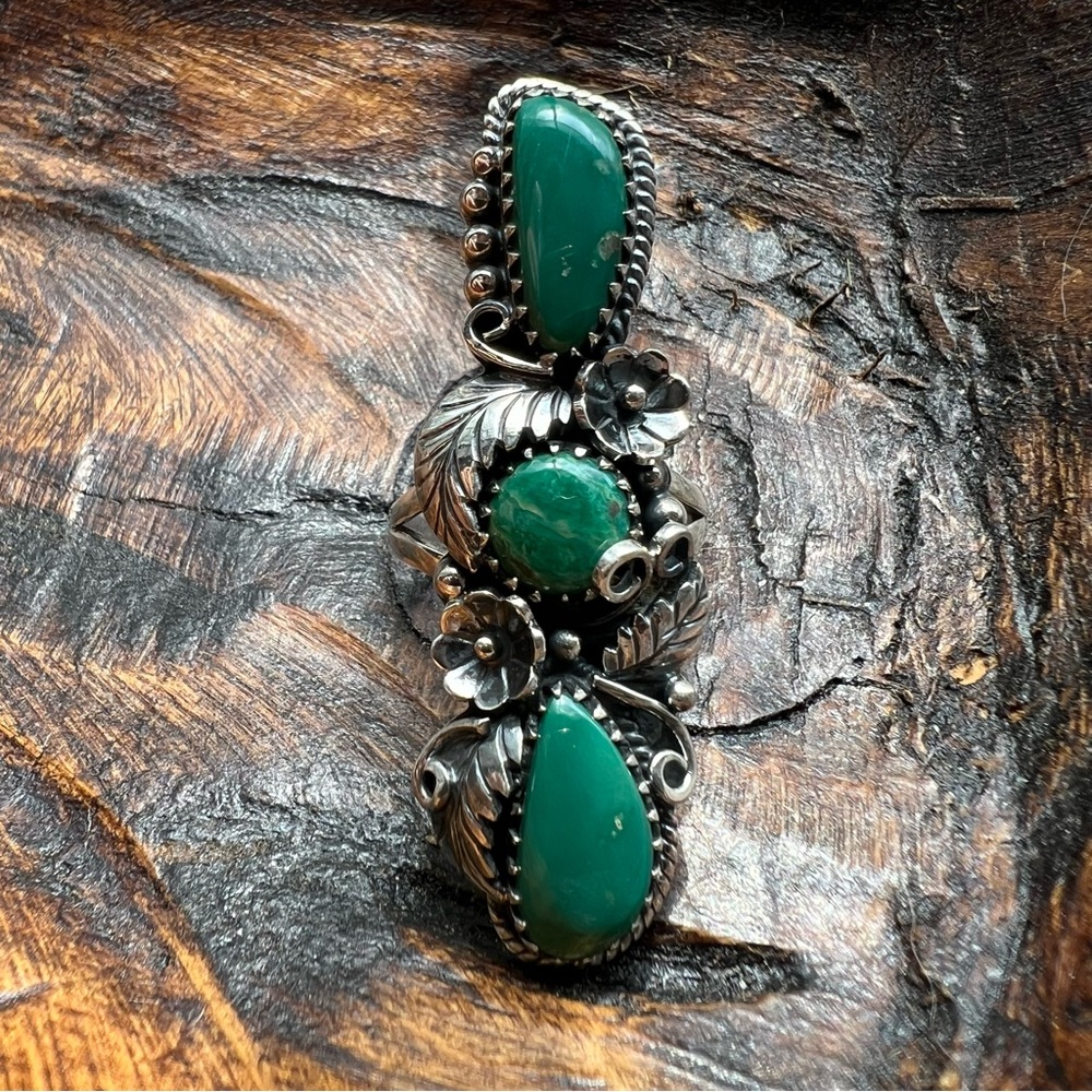 925 Sterling Silver Triple Kingman Turquoise Crawler Ring – Size 9 Statement